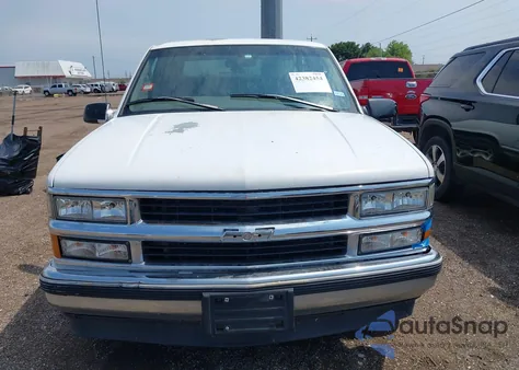 1997 Chevrolet C1500 Fleetside from USA, damaged, VIN 2GCEC19R9V1198951